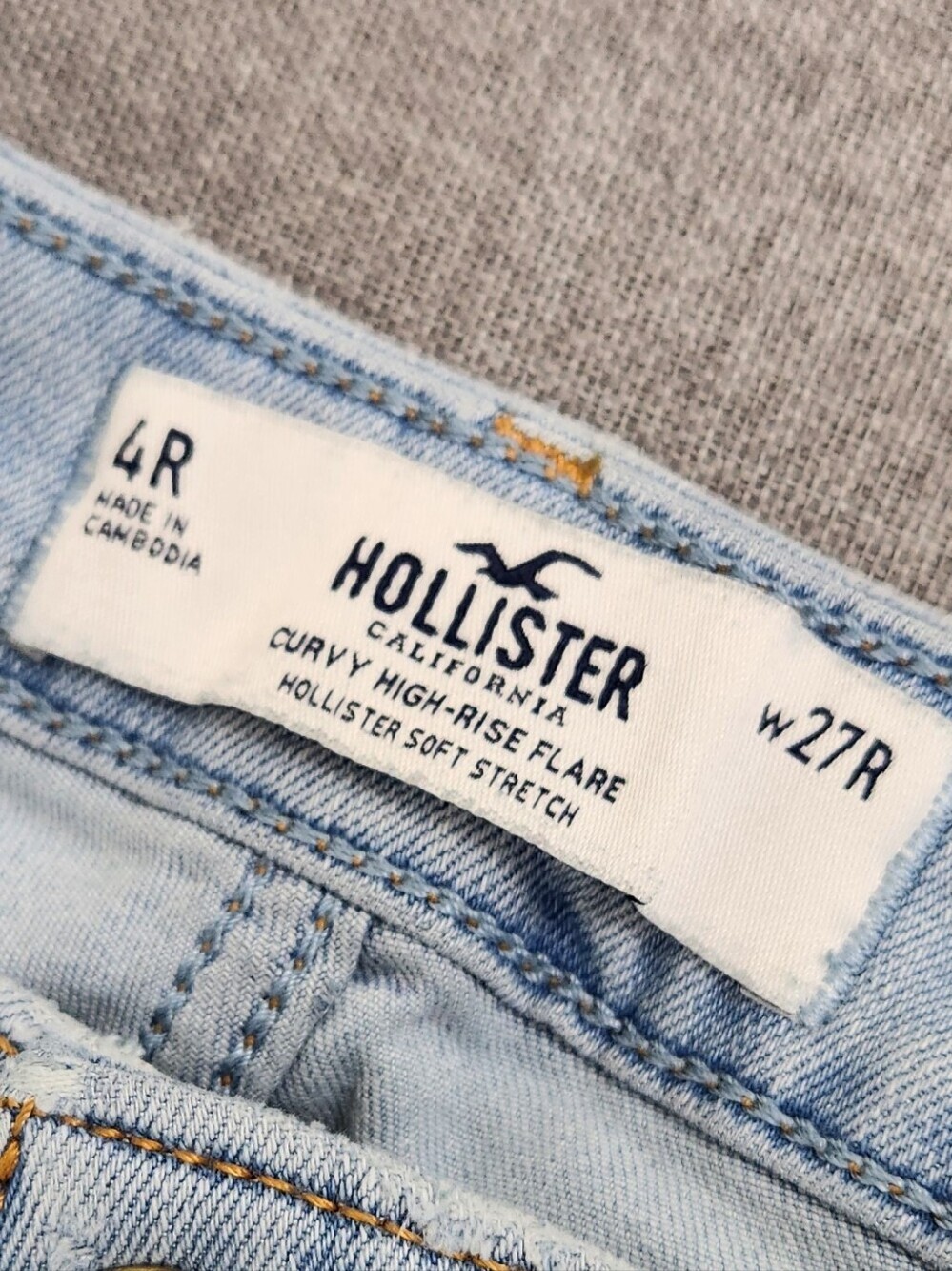 Hollister Curvy High-Rise Flare Soft Stretch Denim Jeans. W27R - Picture 6 of 12
